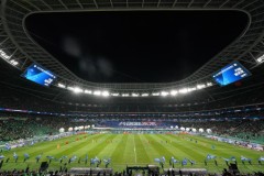 申花近5轮仅1胜，战绩下滑深析：战术调整与球员状态挑战