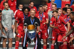 曼联引援受阻：尤尔曼德转会梦碎，曼联引援策略待调整